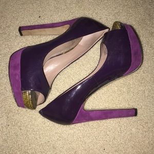 Vince Camuto heels!
